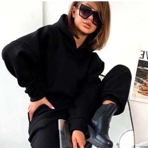 UPSCALE BLACK VELVETY FEEL COORDINATED SWEATSHIRT & PANTS COORDINATED SET SIZE L - Picture 4 of 5